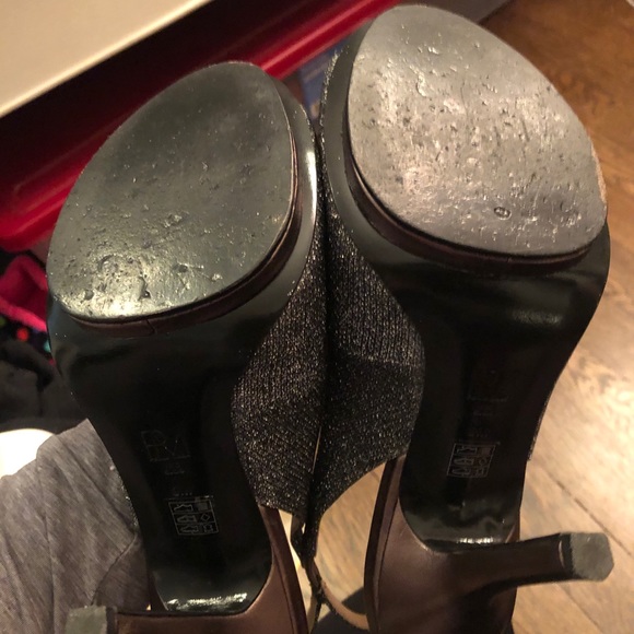 Size 9 Sparkle/ Glitter Silver Pelle Mode Heels - Picture 6 of 9